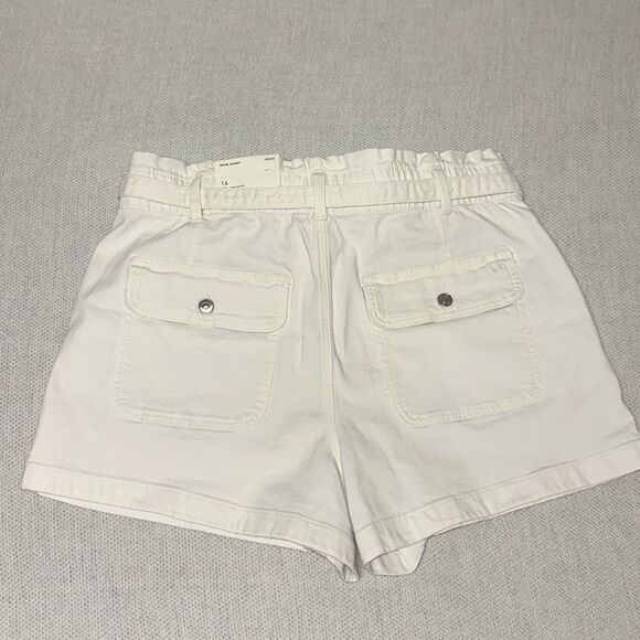 AE 14-16 White Stretch Relaxed Fit Paper Bag Denim Belted High Rise Mom Shorts - Picture 8 of 15
